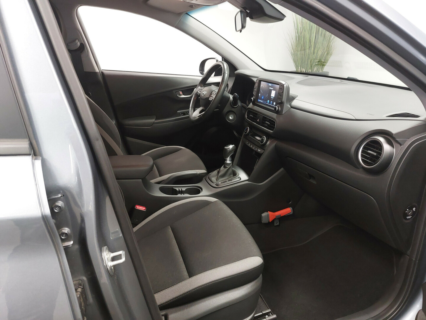 Hyundai-KONA-28