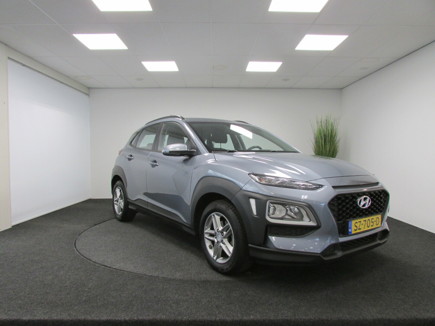 Hyundai-KONA-30