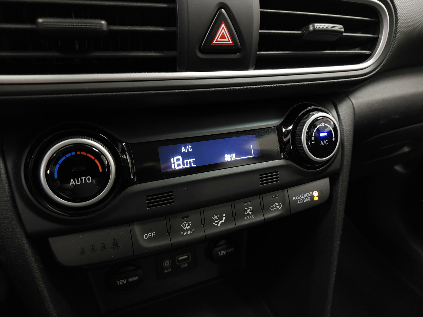Hyundai-KONA-5